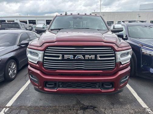 Delmonico Red Pearlcoat 2019 RAM 2500 Laramie Crew Cab 4x4 6'4' Box
