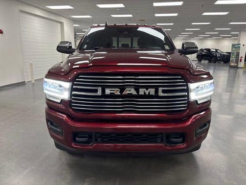 Delmonico Red Pearlcoat 2019 RAM 2500 Laramie Crew Cab 4x4 6'4' Box