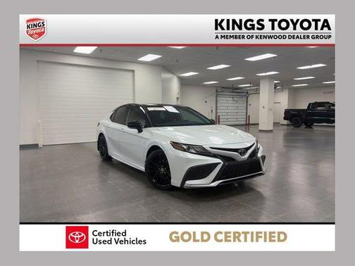 Wind Chill Pearl 2021 Toyota Camry XSE