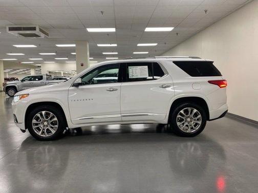 2021 Chevrolet Traverse Premier