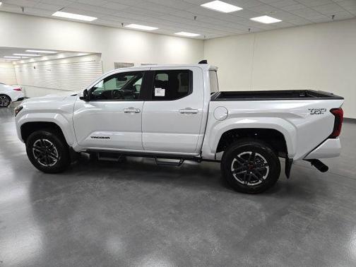 Pearl 2026 Toyota Tacoma TRD Sport