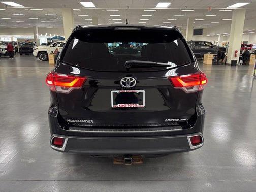 2017 Toyota Highlander Limited