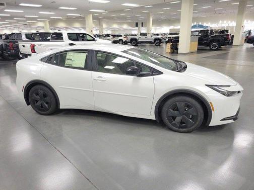 2026 Toyota Prius LE