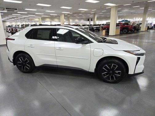 2026 Toyota bZ XLE Plus