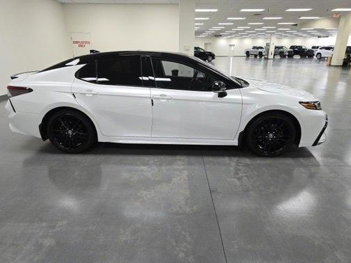 2023 Toyota Camry XSE V6