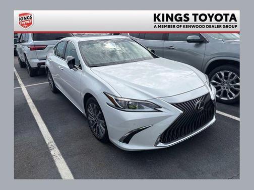 White Pearl 2021 Lexus ES 250 Base