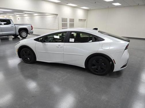 2026 Toyota Prius LE