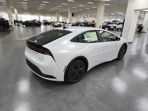 2026 Toyota Prius LE