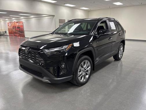 2023 Toyota RAV4 Limited