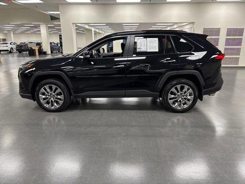 2023 Toyota RAV4 Limited