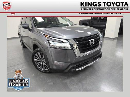 2023 Nissan Pathfinder SL 4WD