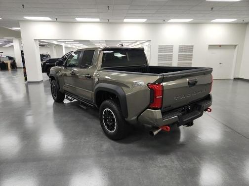 2025 Toyota Tacoma TRD Off Road