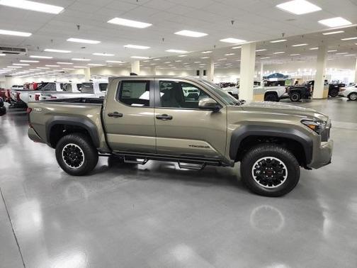 2025 Toyota Tacoma TRD Off Road