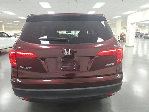2017 Honda Pilot EX