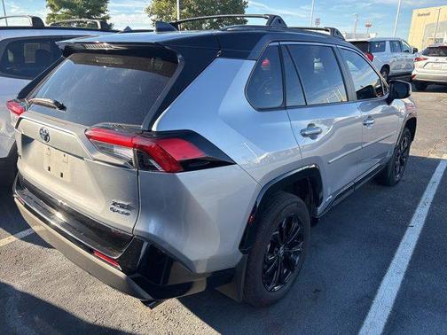 2025 Toyota RAV4 Hybrid SE