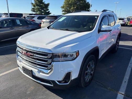 2023 GMC Acadia AWD SLT