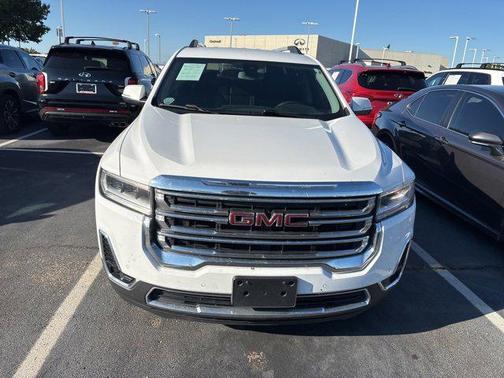 2023 GMC Acadia AWD SLT