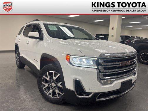 2023 GMC Acadia AWD SLT