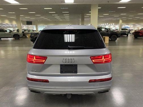 2019 Audi Q7 45 Premium Plus
