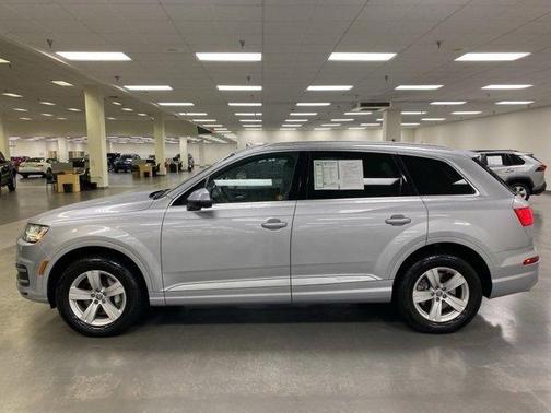 2019 Audi Q7 45 Premium Plus