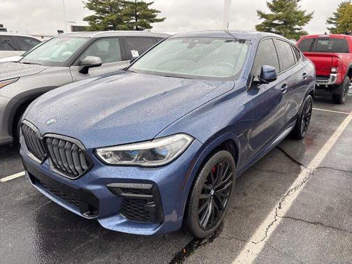 2022 BMW X6 M50i