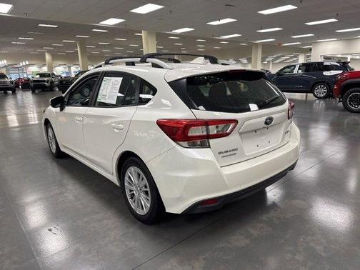 2018 Subaru Impreza 2.0i Premium