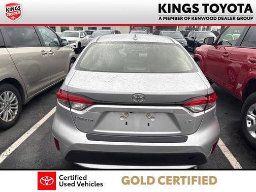 Classic Silver Metallic 2021 Toyota Corolla LE