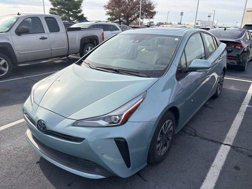 2021 Toyota Prius XLE