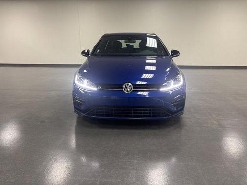 2019 Volkswagen Golf R 2.0T DSG