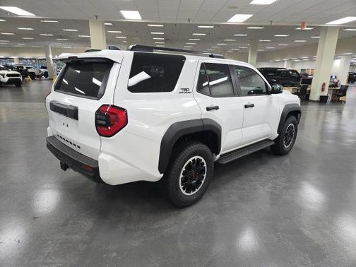 Ice 2026 Toyota 4Runner TRD Off Road