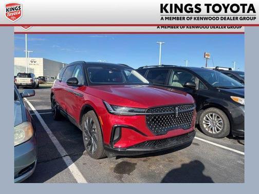 Red Carpet Metallic Tinted Clearcoat 2026 Lincoln Nautilus Reserve