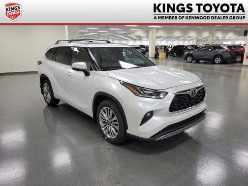 2025 Toyota Highlander Platinum