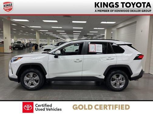 Ice Cap 2025 Toyota RAV4 Hybrid XLE