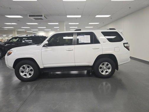 2021 Toyota 4Runner SR5