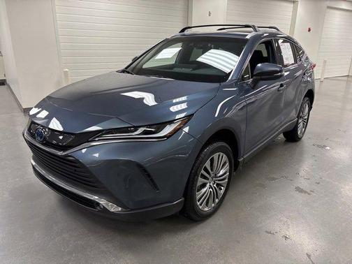 2024 Toyota Venza XLE