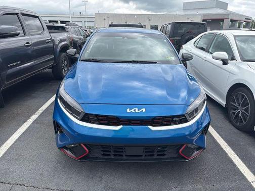Sporty Blue 2022 Kia Forte GT