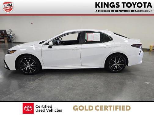 Ice Cap 2024 Toyota Camry SE