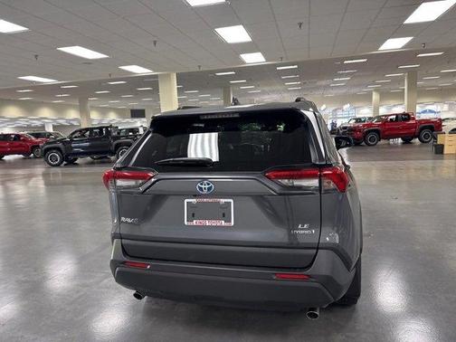 2020 Toyota RAV4 Hybrid LE