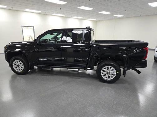 Black 2026 Toyota Tacoma SR5