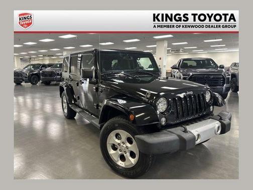 Black Clearcoat 2014 Jeep Wrangler Unlimited Sahara