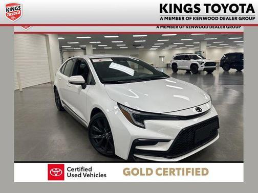 Ice Cap 2024 Toyota Corolla SE