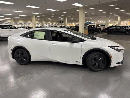 2026 Toyota Prius LE