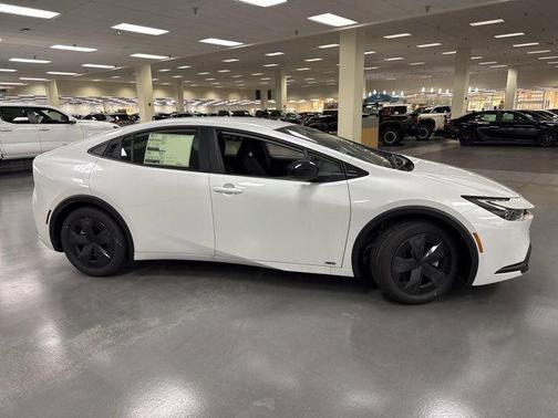 2026 Toyota Prius LE