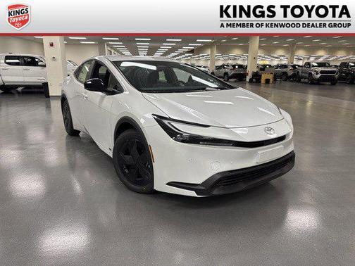 2026 Toyota Prius LE