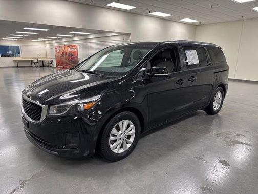 2018 Kia Sedona LX
