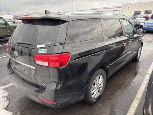 2018 Kia Sedona LX