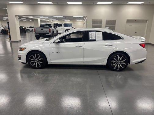 2024 Chevrolet Malibu FWD RS