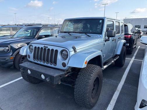 2012 Jeep Wrangler Unlimited Sahara