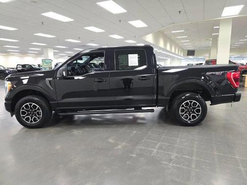 Agate Black Metallic 2023 Ford F-150 XLT