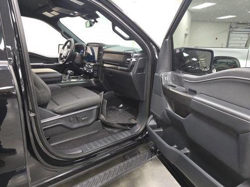 Agate Black Metallic 2023 Ford F-150 XLT